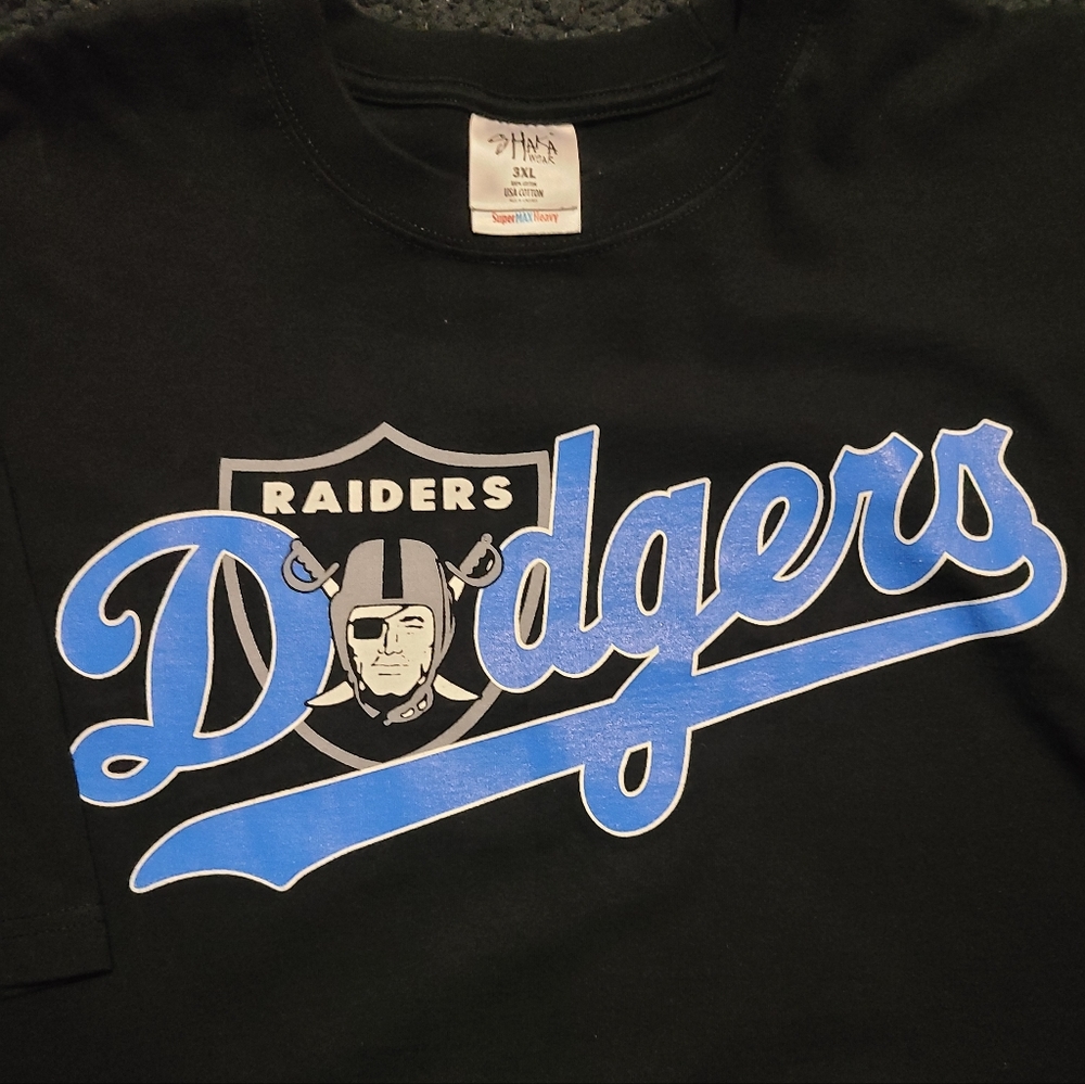 Dodgers / Raiders logo 3XL short sleeve t-shirt